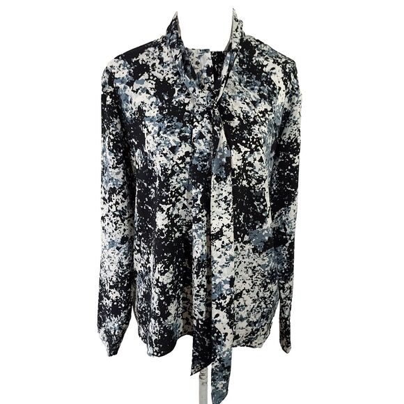 Nordstrom Shirt Top Women Size Medium Button Up Tie Neck Black Gray White Blouse - Picture 1 of 12
